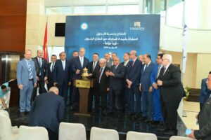 3 شركات بترول تقود برنامج الطروحات.. قيد مؤقت لـ4 شركات حكومية بالبورصة