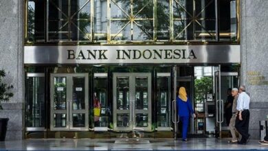 المركزي الإندونيسي يرفع الفائدة 5.5% لأول مرة منذ 8 سنوات لدعم الروبية