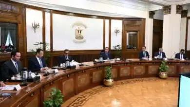 الحكومة تلغي البطاقات التقليدية وتطلق الكارت الموحد بـ 3 محافظات