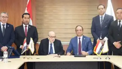 النيابة الإدارية وجامعة الدول العربية توقعان مذكرة لمكافحة الفساد المالي والإداري
