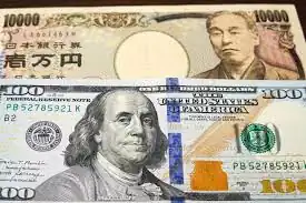 الين الياباني يهبط لأدنى مستوى منذ 40 عامًا.. والدولار يترقب بيانات الوظائف الأمريكية
