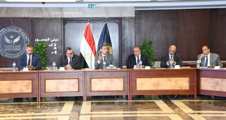 الرقابة المالية تقترب من إطلاق الشورت سيلينج بالبورصة المصرية | صور