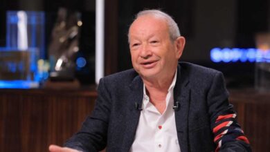 بعد سنوات من غدر "مخلوف".. نجيب ساويرس يفاجئ الأسواق ويعود للاستثمار في سوريا!