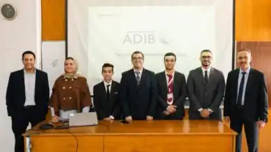 أكد مصرف أبوظبي الإسلامي – مصر (ADIB Egypt) التزامه بدعم الابتكار وتمكين الكفاءات الشابة، عبر تعاون مع كلية الهندسة بجامعة القاهرة لتطوير حلول تعتمد على الذكاء الاصطناعي لمواجهة تحديات مصرفية واقعية.
