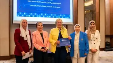 چرمين عامر تستعرض تأثير المؤثرين بالذكاء الاصطناعي على وعي جيل ألفا.. بحث علمي يحذر
