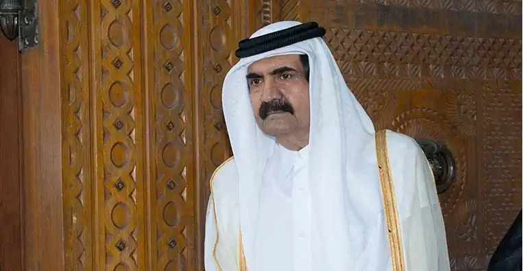 وفاة الأمير الوالد حمد بن خليفة آل ثاني.. مهندس النهضة الاقتصادية في قطر يرحل عن 74 عامًا