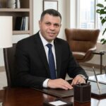محيي الكردوسي يكتب:« وزير التموين والبطاقة الحمراء »