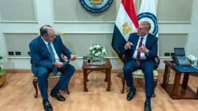 وزير البترول يبحث مع أباتشي العالمية خطة خمسية لزيادة إنتاج النفط والغاز في مصر