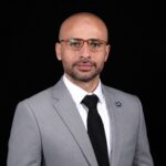 الدكتور وليد فاروق يكتب: بيع مشغولات الذهب بـ«الوزن الصافي» يشعل الجدل