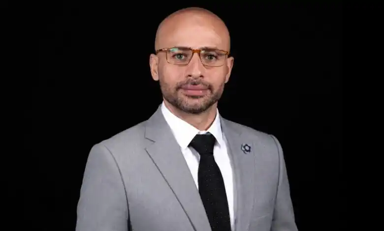 الدكتور وليد فاروق يكتب: بيع مشغولات الذهب بـ«الوزن الصافي» يشعل الجدل