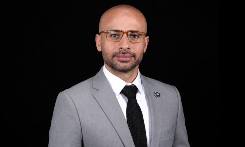 الدكتور وليد فاروق يكتب: بيع مشغولات الذهب بـ«الوزن الصافي» يشعل الجدل