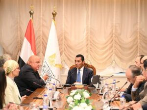 وزير الشباب والرياضة يلتقي الرئيس التنفيذي لبنك saib لبحث تعزيز التعاون المشترك بين الجانبين