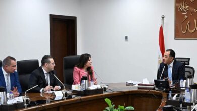 مدبولي يستعرض مشروع قانون الاتحاد المصري للمطورين العقاريين لتعزيز تنظيم السوق وجذب الاستثمارات