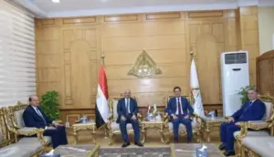 مدير عام بنك مصر – منطقة فروع شرق الدلتا يبحث مع رئيس جامعة بنها سبل التعاون المشترك