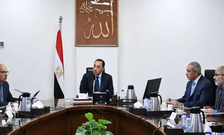 176 كيلومترًا.. تفاصيل خطة الدولة لاستعادة شواطئ الإسكندرية