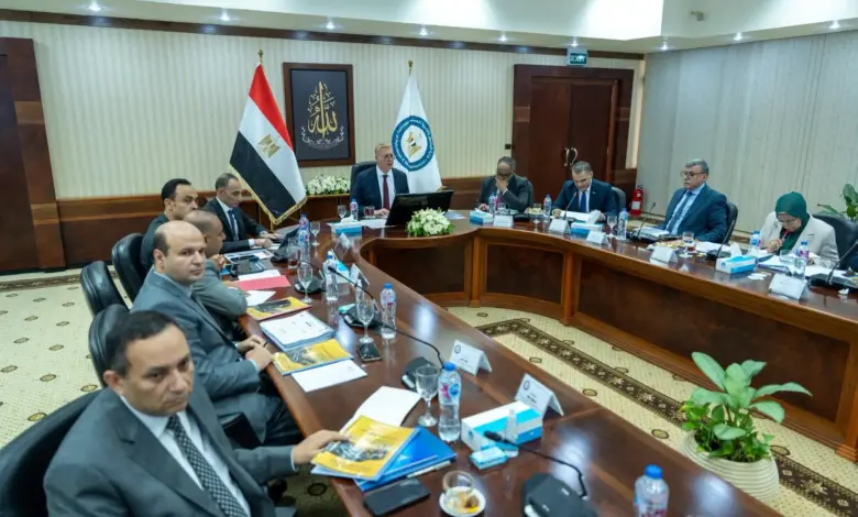 قفزة إنتاجية في معامل السويس.. 1.5 مليون طن خام و637 ألف طن بنزين