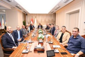 وزير الشباب والرياضة يلتقي الرئيس التنفيذي لبنك saib لبحث تعزيز التعاون المشترك بين الجانبين