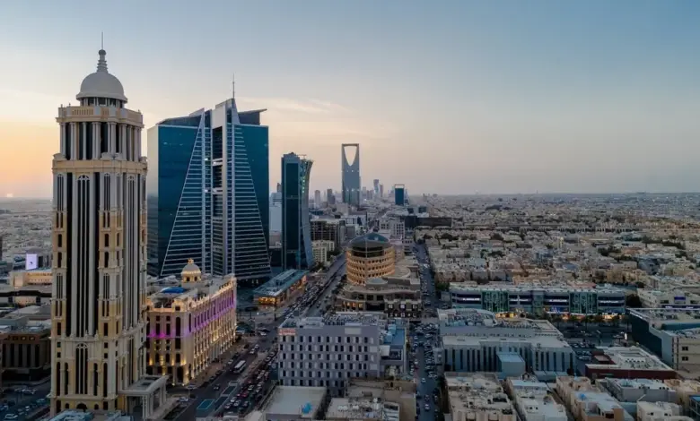 البنوك الخليجية أمام اختبار الحرب.. هل تصمد أمام صدمات الائتمان؟