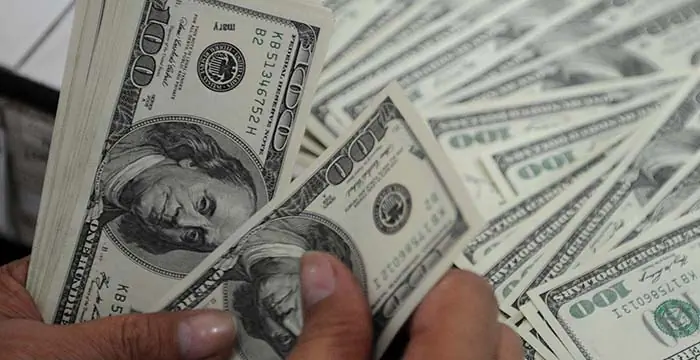 أسعار الدولار في مصر اليوم .. استقرار أمام الجنيه وترقب لتحركات السوق وتوقعات مفاجئة للمستقبل