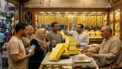 الذهب المصري يتحدى البورصة العالمية.. الدولار والعلاوة يرفعان عيار 21 إلى 6245 جنيهًا
