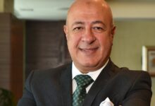 يحيى أبو الفتوح: العاملون ببنك التعمير والإسكان شريك أساسي في مسيرة التطوير