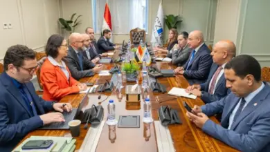 المنطقة الاقتصادية لقناة السويس تبحث التعاون مع البنك الآسيوي لتمويل مشروعات البنية التحتية