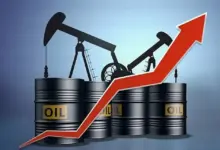 أسعار النفط تقفز بأكثر من دولار اليوم الثلاثاء، مع تجدد المواجهات بين أمريكا وإيران، وصعود خام برنت إلى 91.54 دولار للبرميل وسط مخاوف بشأن إمدادات الشرق الأوسط.