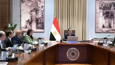 مدبولي يوجه بحصر المشروعات العقارية المتعثرة وتحديد مسؤولية المطورين وحماية الحاجزين