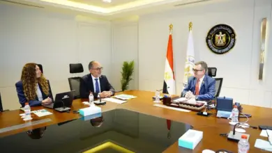 «التخطيط» و«التمويل الدولية» تبحثان توسيع مشاركة القطاع الخاص في الطاقة والمياه