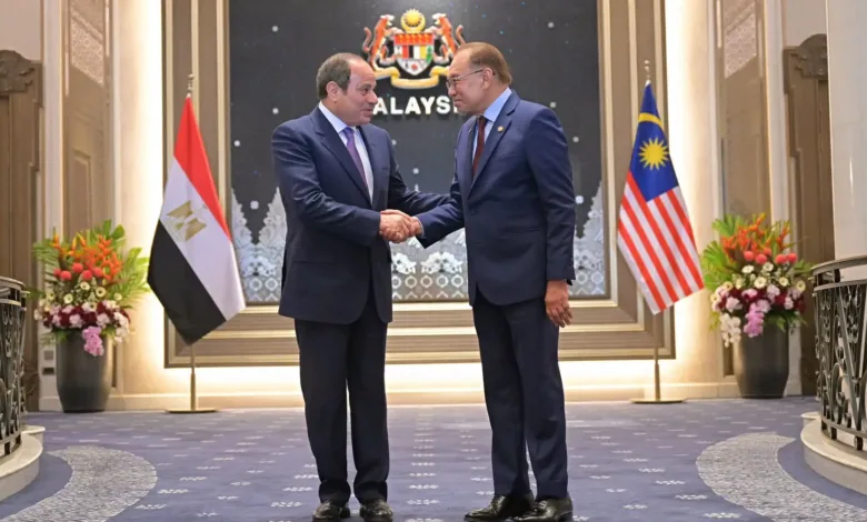 التجارة بين مصر وماليزيا تقفز 74.7%.. السيسي وأنور إبراهيم يدفعان التعاون الاقتصادي