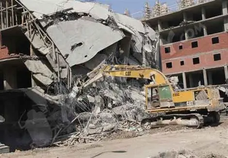 14 قرار إزالة.. الإسكان تواجه مخالفات البناء والتعديات في 3 مدن جديدة