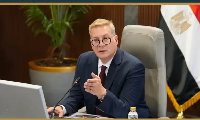 مصر تستهدف رفع إنتاج النفط إلى 750 ألف برميل يوميًا بحلول 2030