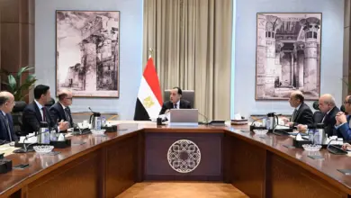 مدبولي يفتح ملفات الاستثمار والصناعة.. مكاشفة بالتحديات في منتدى مصر 2026