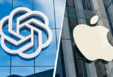 أسرار أجهزة OpenAI تشعل معركة جديدة مع Apple.. أكثر من 100 ملف سري أمام القضاء