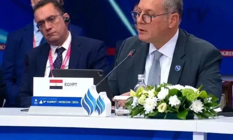 نيابة عن الرئيس السيسي.. وزير البترول يستعرض رؤية مصر لأمن الطاقة العالمي في موسكو